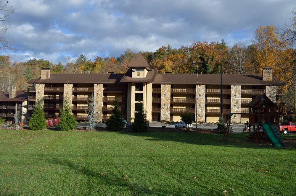 Brookside Lodge Gatlinburg TN Hotel Official Website